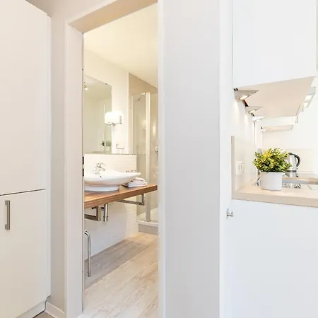 M4 - Apartmenthaus Marienburger Str 4 - Feriendomizil Hollich