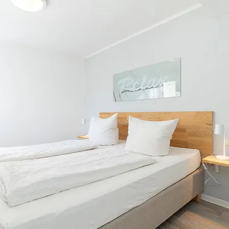 M4 - Apartmenthaus Marienburger Str 4 - Feriendomizil Hollich Groemitz