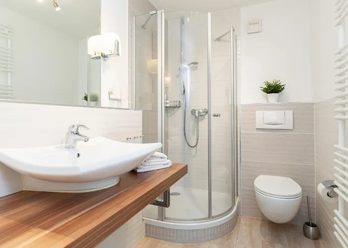 Apartamento M4 - Apartmenthaus Marienburger Str 4 - Feriendomizil Hollich *