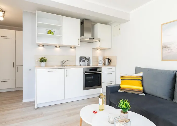 M4 - Apartmenthaus Marienburger Str 4 - Feriendomizil Hollich * Grömitz